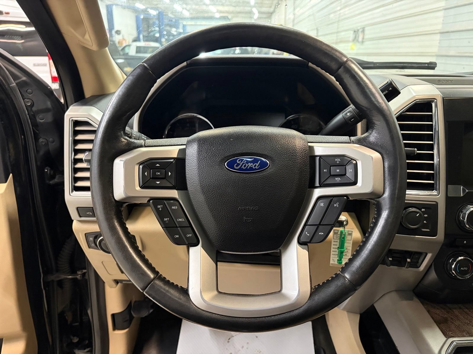 Used 2017 Ford F250 Lariat w/ Chrome Package AWD/4WD image 11