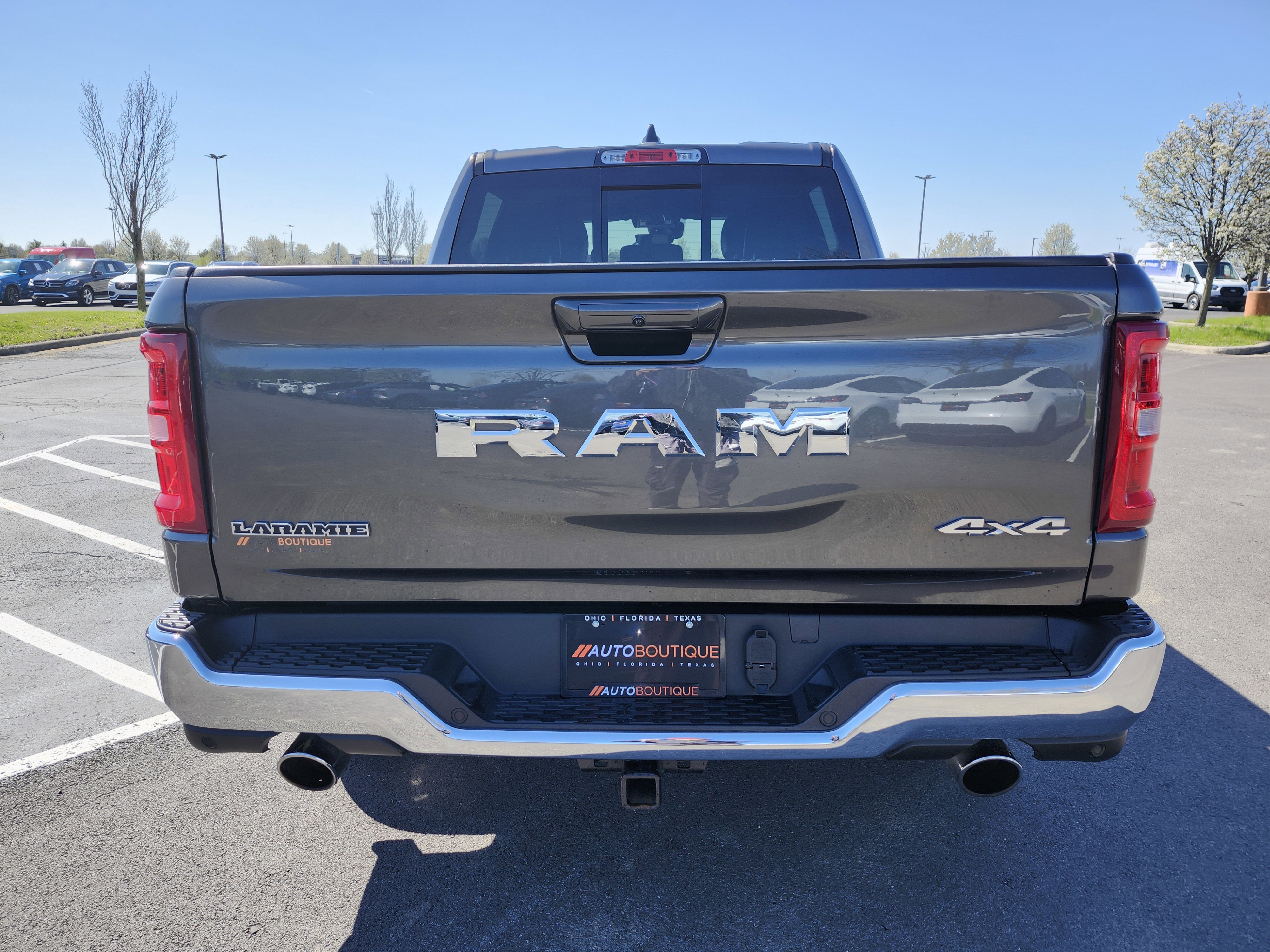 Used 2025 RAM 1500 Laramie image 18