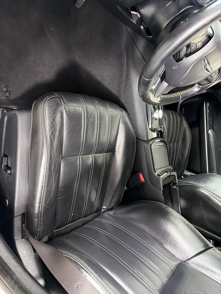 Used 2019 Chrysler 300 S AWD/4WD image 10