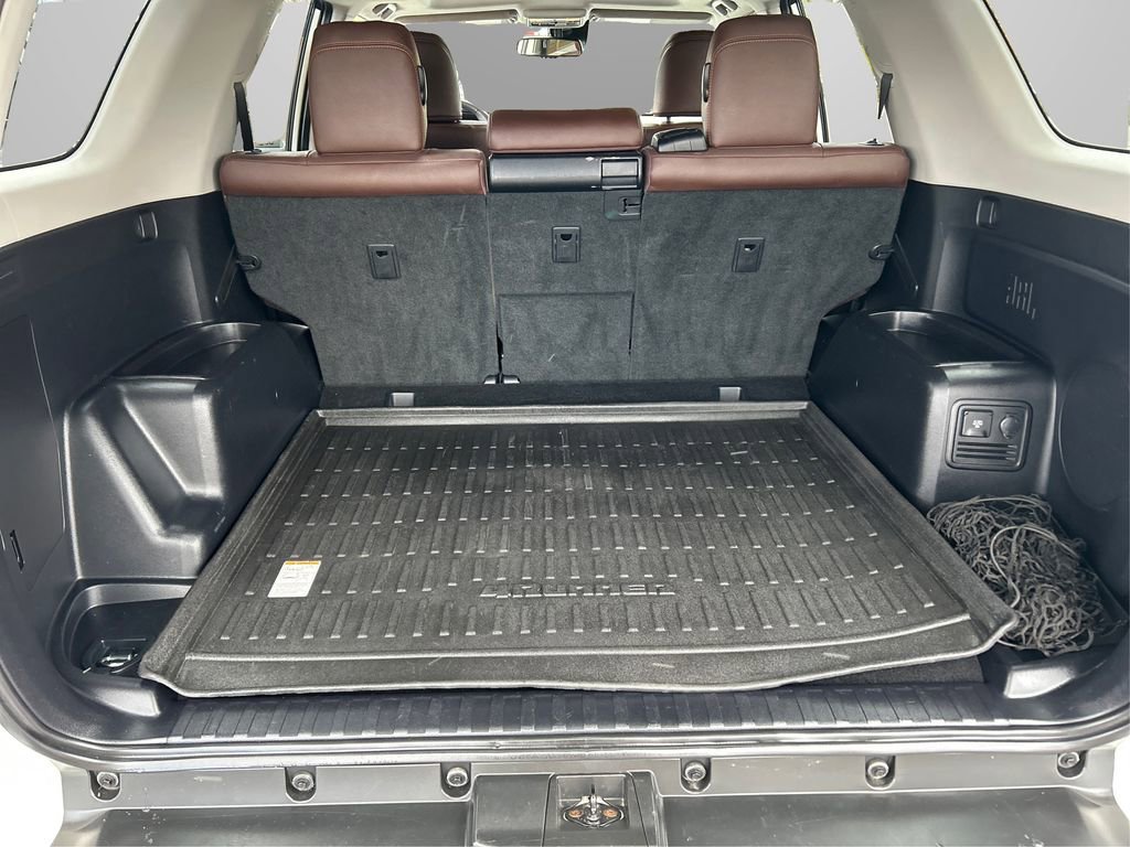 Used 2021 Toyota 4Runner Limited image 11