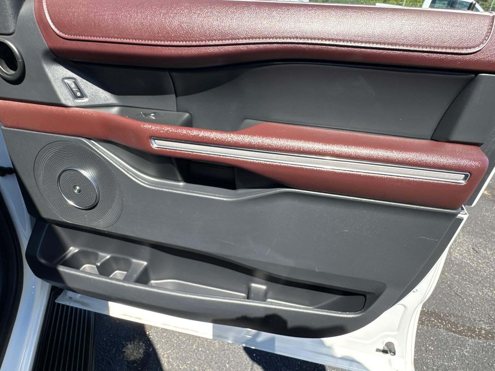 Used 2024 Ford Expedition Max Limited RWD image 18