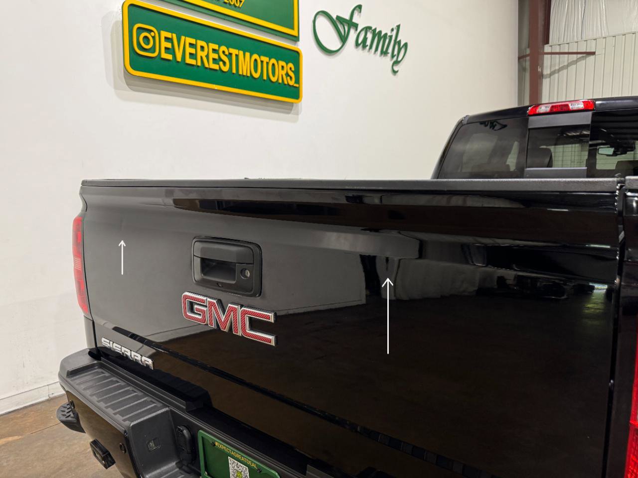 Used 2018 GMC Sierra 3500 Denali w/ Duramax Plus Package AWD/4WD image 62