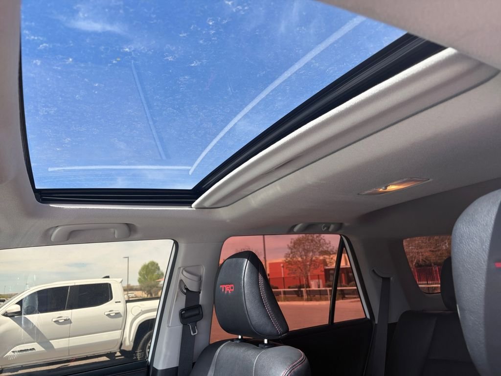 Used 2021 Toyota 4Runner TRD Off-Road Premium w/ Moonroof Package image 25
