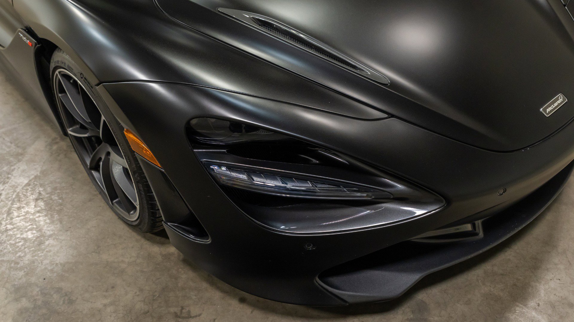Used 2020 McLaren 720S Spider image 21