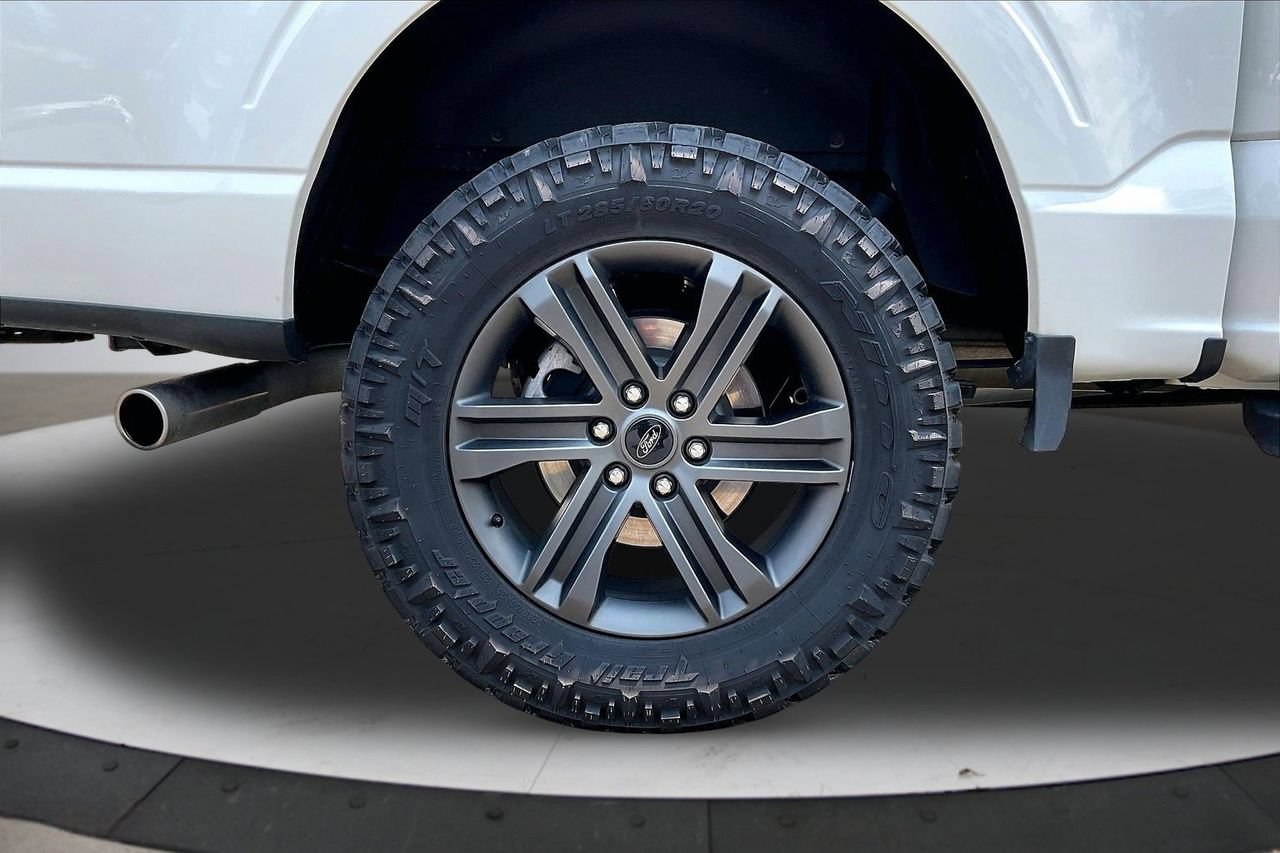 Used 2022 Ford F150 Lariat AWD/4WD image 36