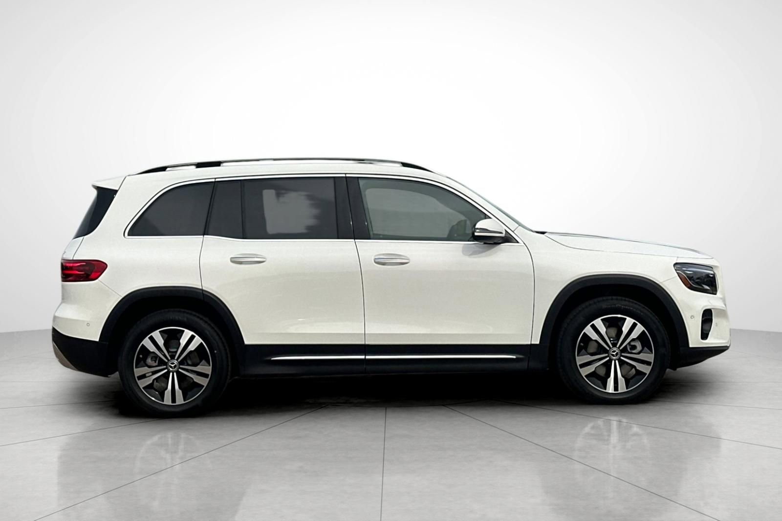 New 2026 Mercedes-Benz GLB 250 4MATIC image 30