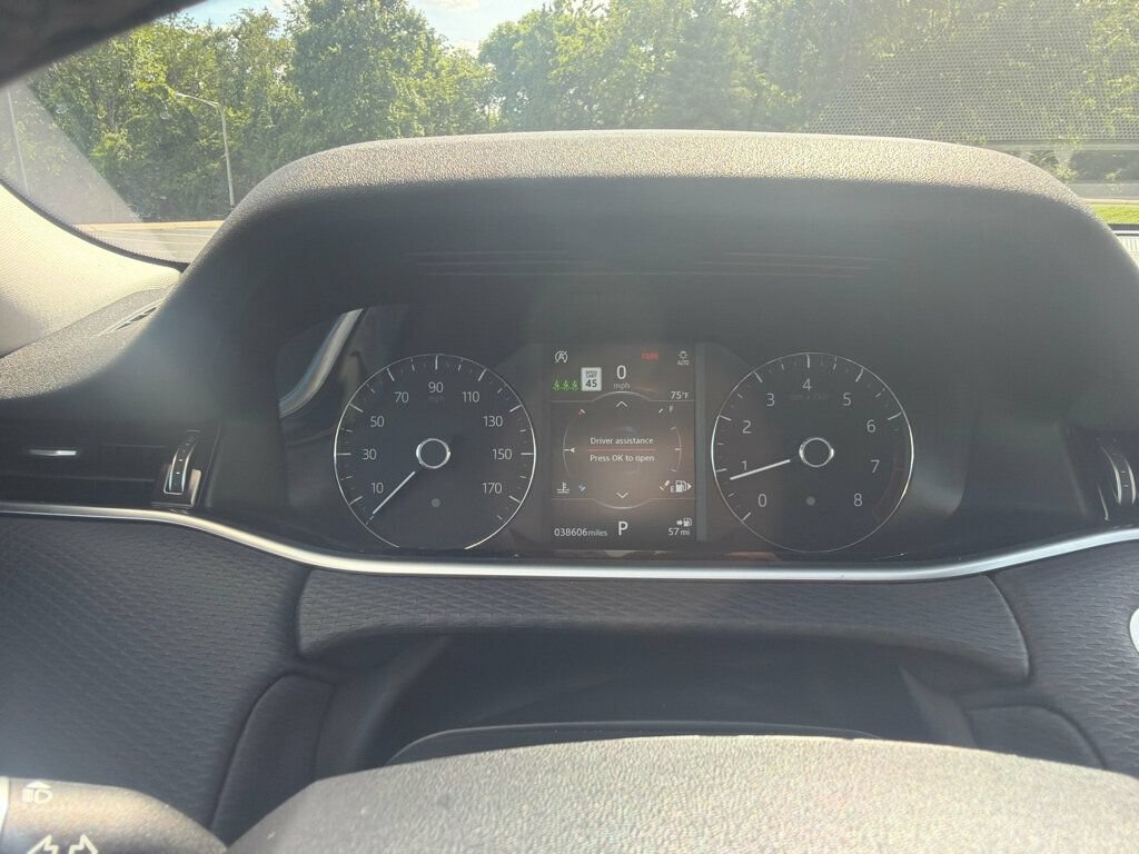 Used 2020 Land Rover Range Rover Evoque S AWD/4WD image 19
