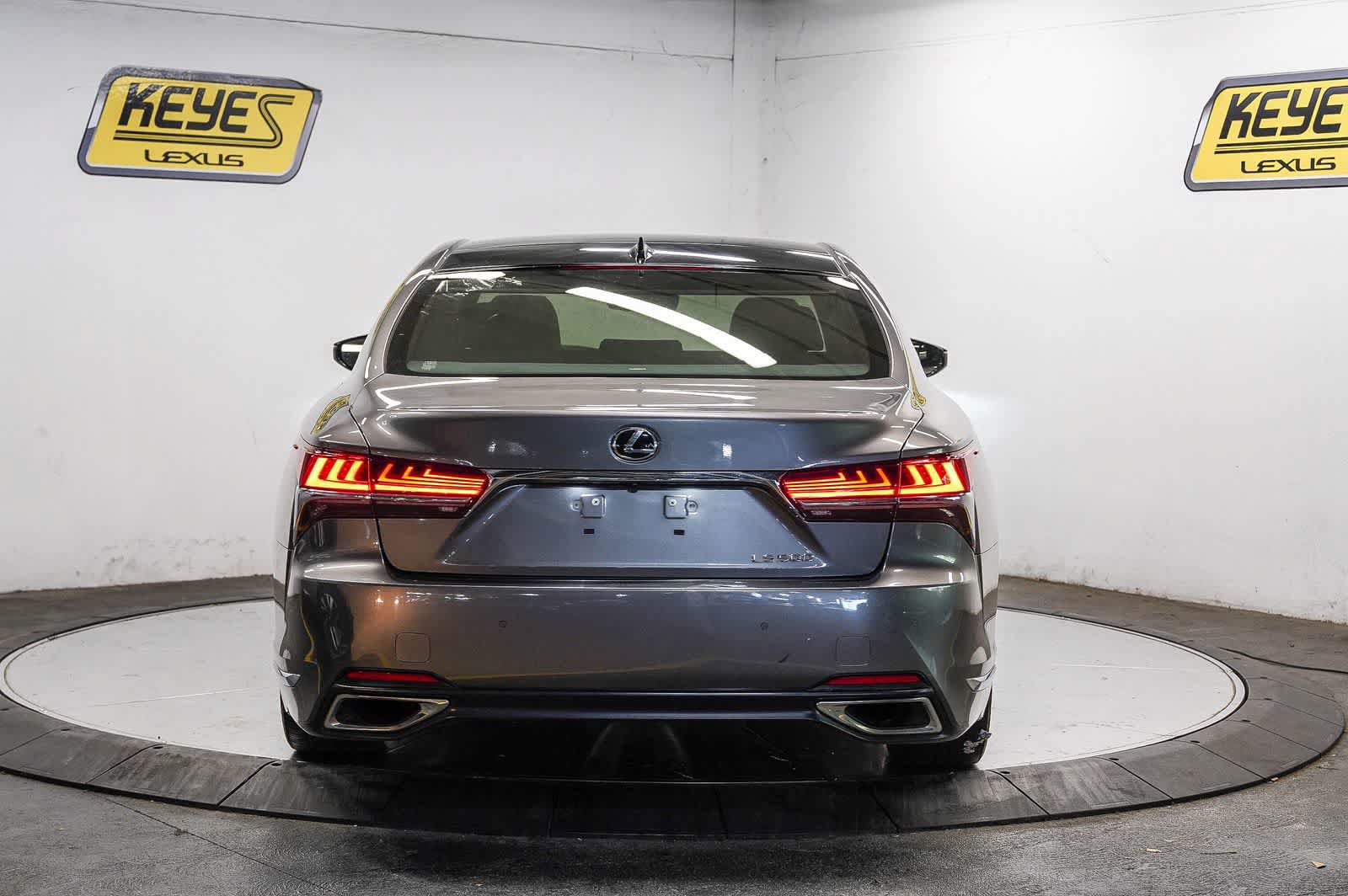 Used 2020 Lexus LS 500 w/ Interior Upgrade Package RWD image 3