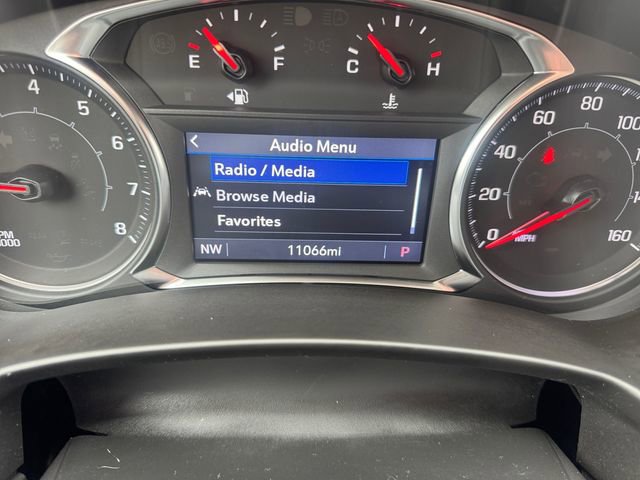 Used 2024 GMC Terrain SLT AWD/4WD image 25