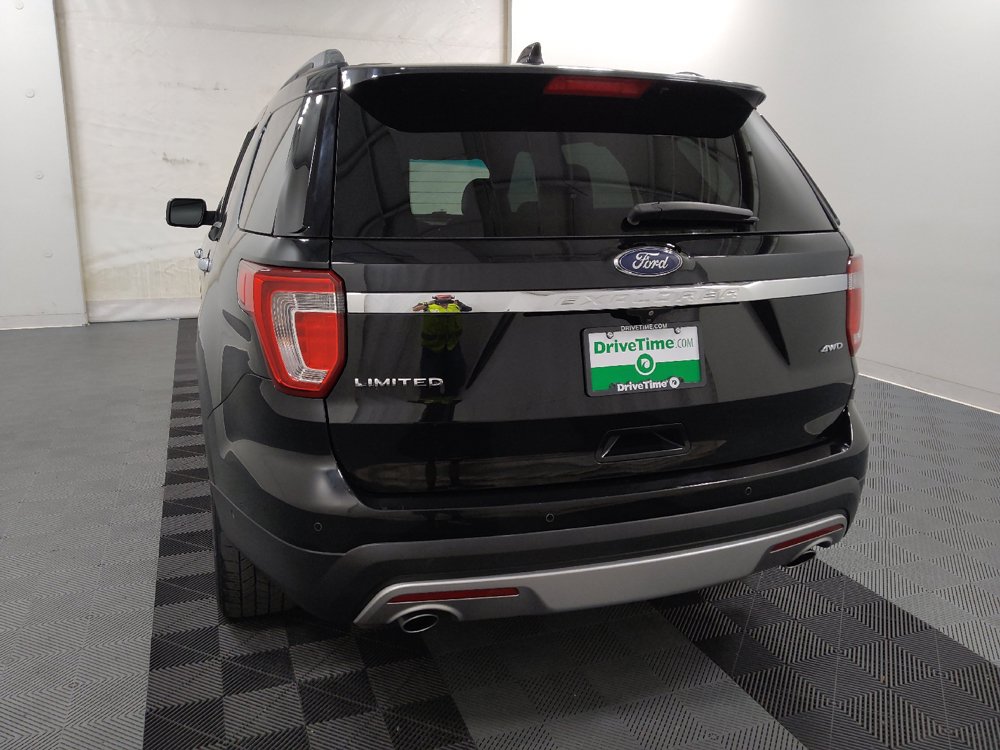 Used 2017 Ford Explorer Limited w/ Equipment Group 301A AWD/4WD image 6