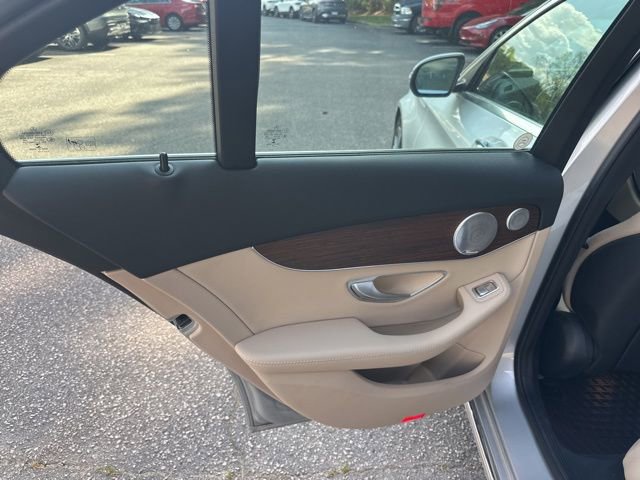 Used 2020 Mercedes-Benz C 300 Sedan image 10