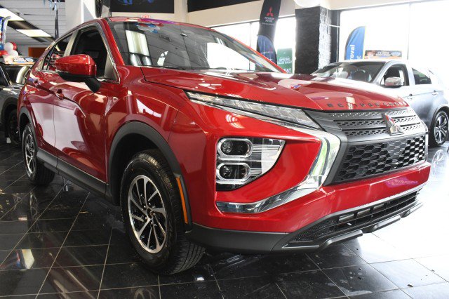 New 2026 Mitsubishi Eclipse Cross ES AWD/4WD image 3