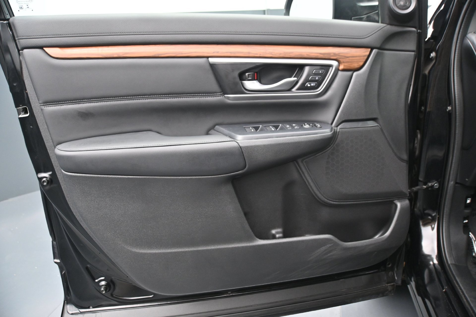 Used 2022 Honda CR-V EX-L image 18
