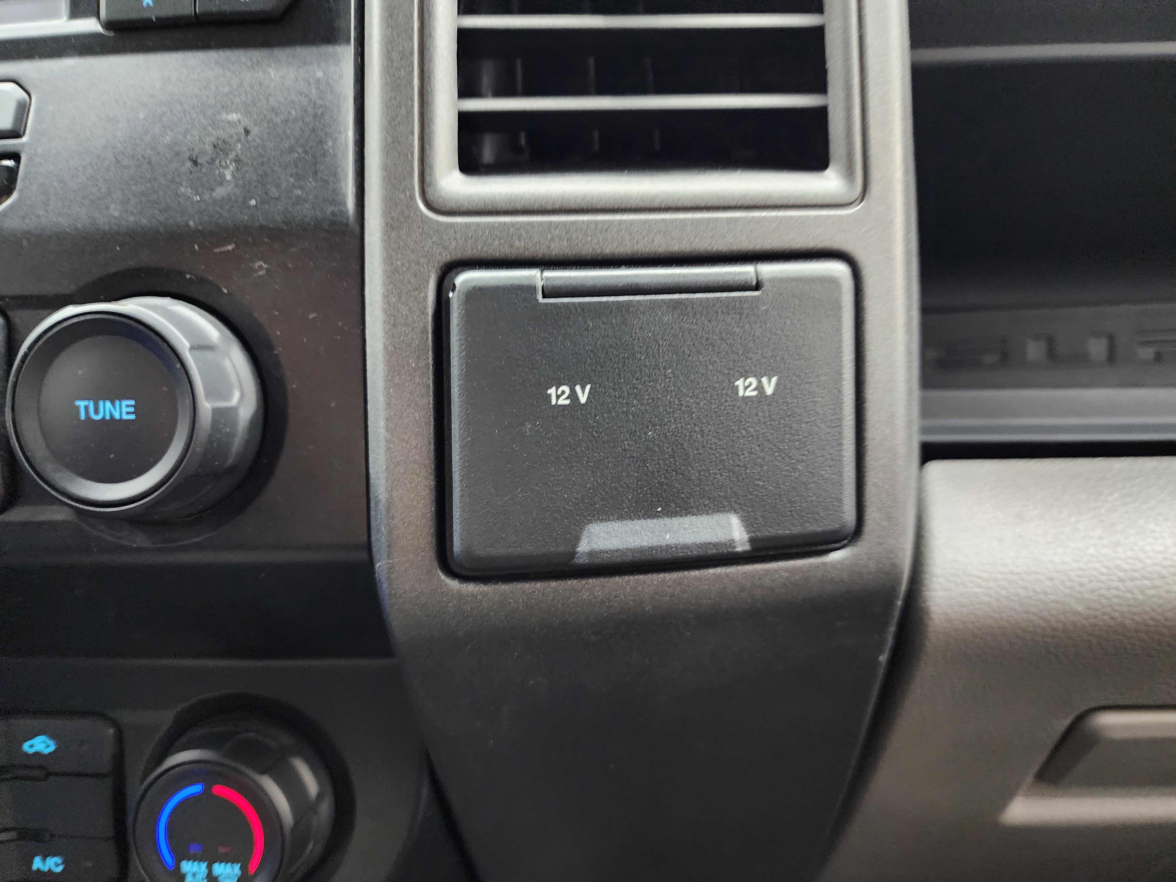 Used 2022 Ford F250 XL w/ STX Appearance Package image 41