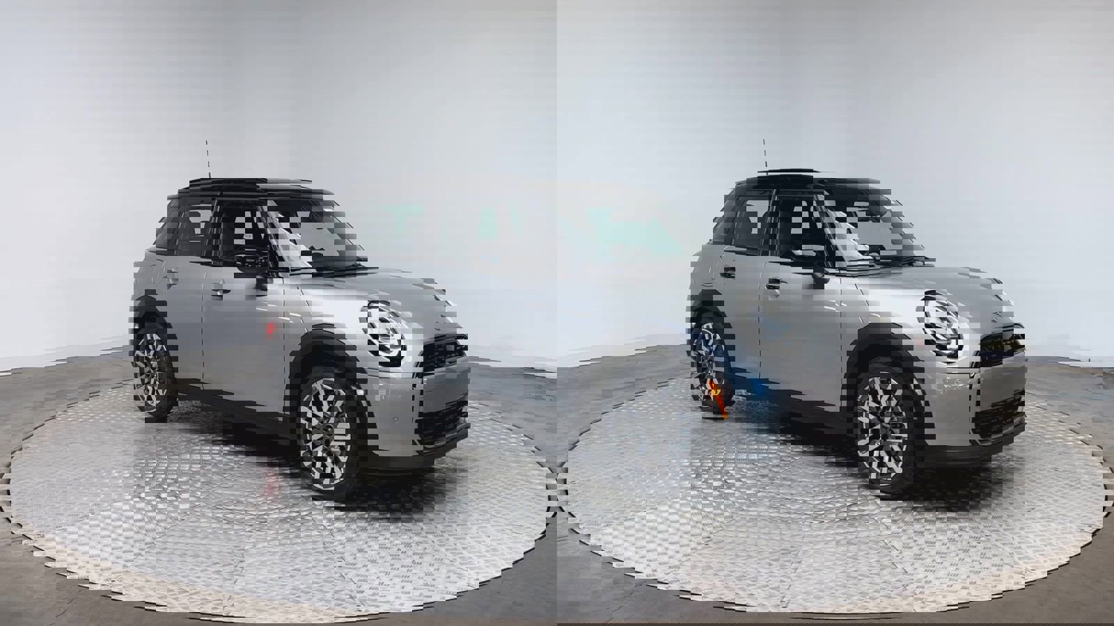 New 2026 MINI Cooper S image 2