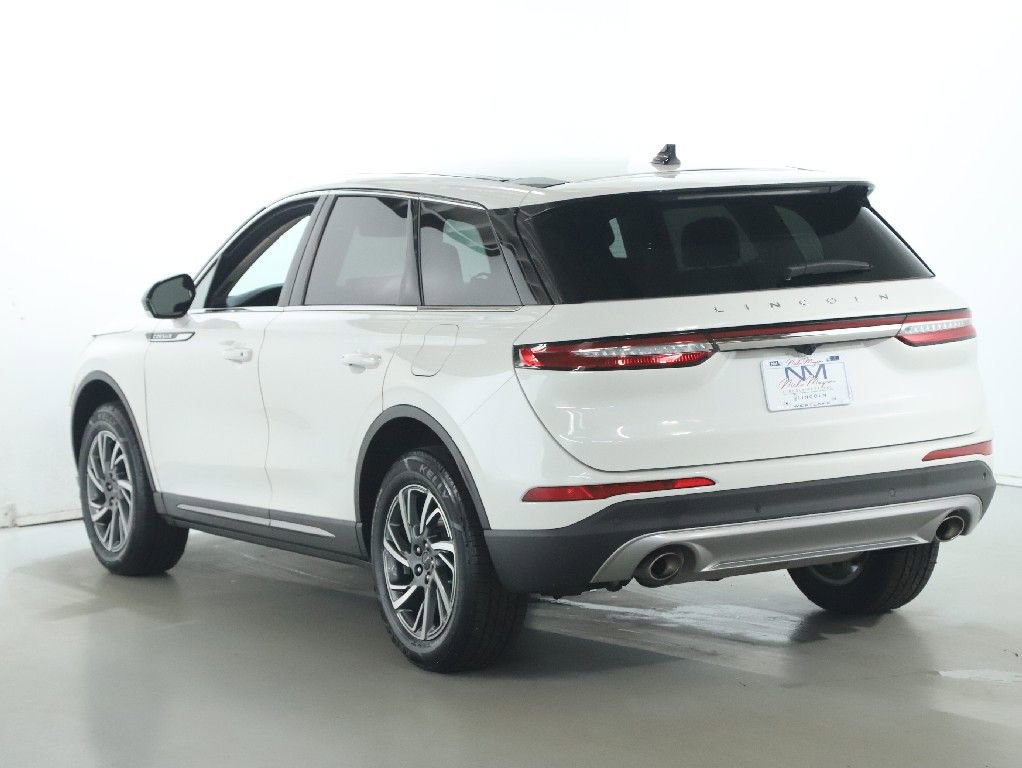 Certified 2023 Lincoln Corsair AWD image 40