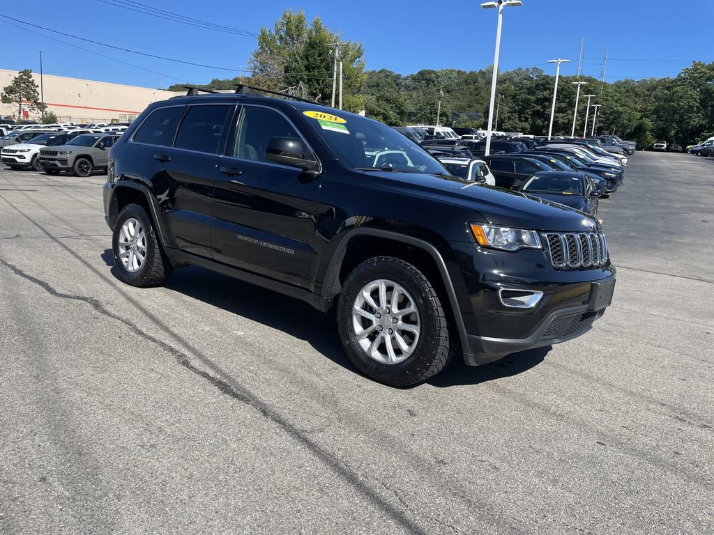 Certified 2021 Jeep Grand Cherokee Laredo AWD/4WD image 6