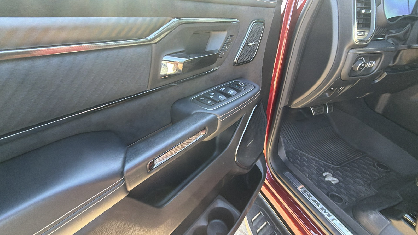 Used 2024 RAM 1500 TRX AWD/4WD image 15