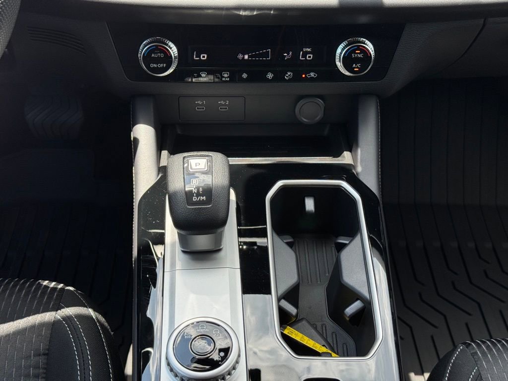 New 2025 Mitsubishi Outlander ES image 22