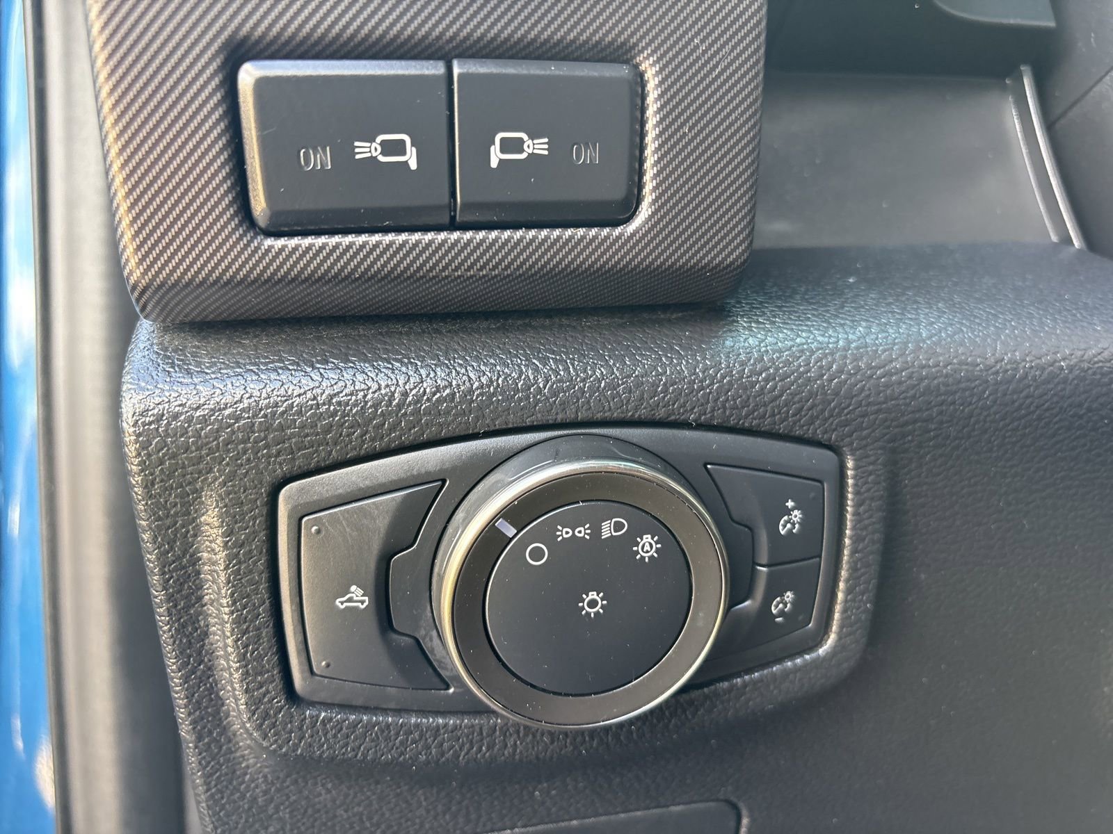 Used 2020 Ford F150 Raptor w/ Equipment Group 802A Luxury image 12