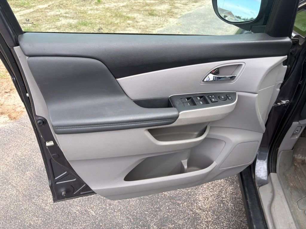 Used 2015 Honda Odyssey EX-L image 10