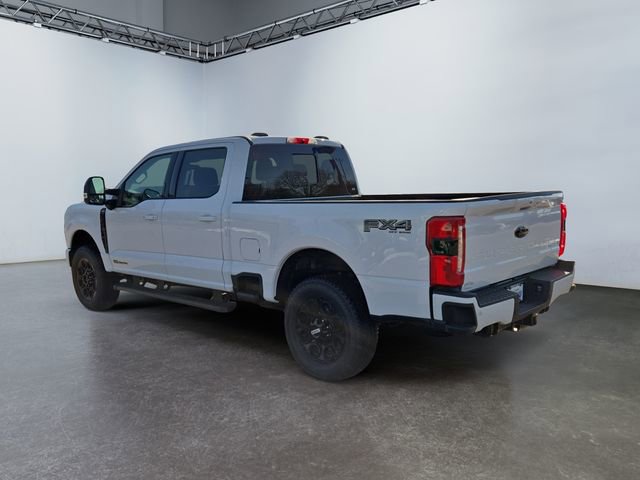 New 2026 Ford F250 Lariat w/ Black Appearance Package image 25