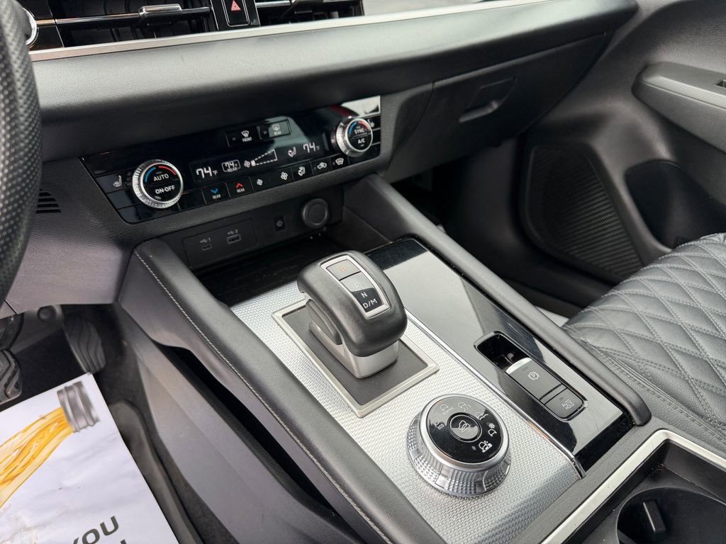 Used 2022 Mitsubishi Outlander SEL image 21