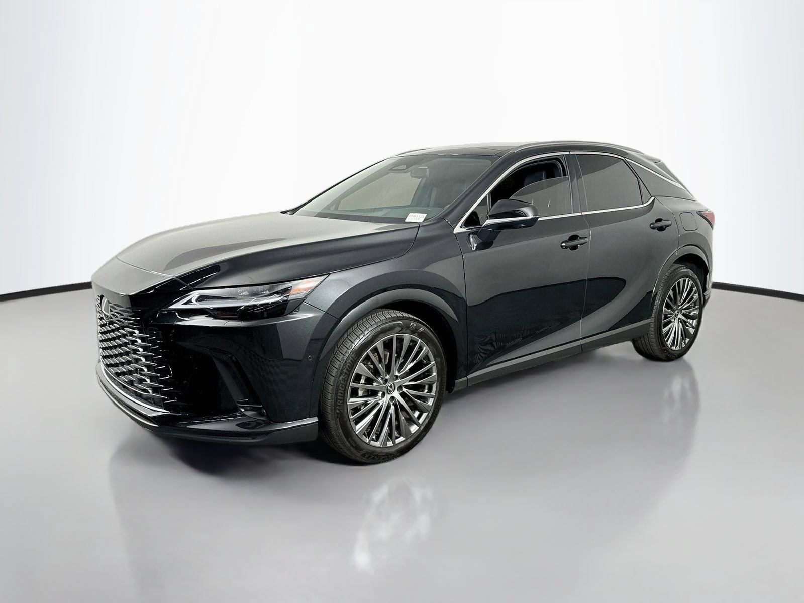 Used 2025 Lexus RX 450h AWD w/ Luxury Package image 3