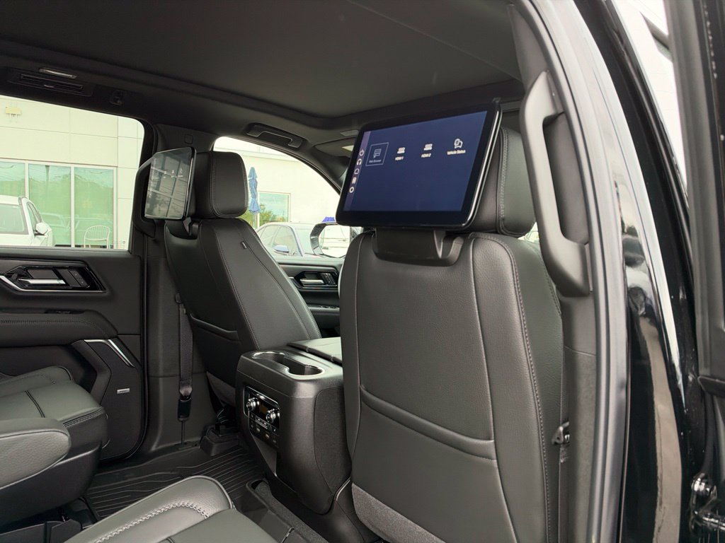 New 2026 GMC Yukon XL Denali w/ Denali Reserve Package AWD/4WD image 28