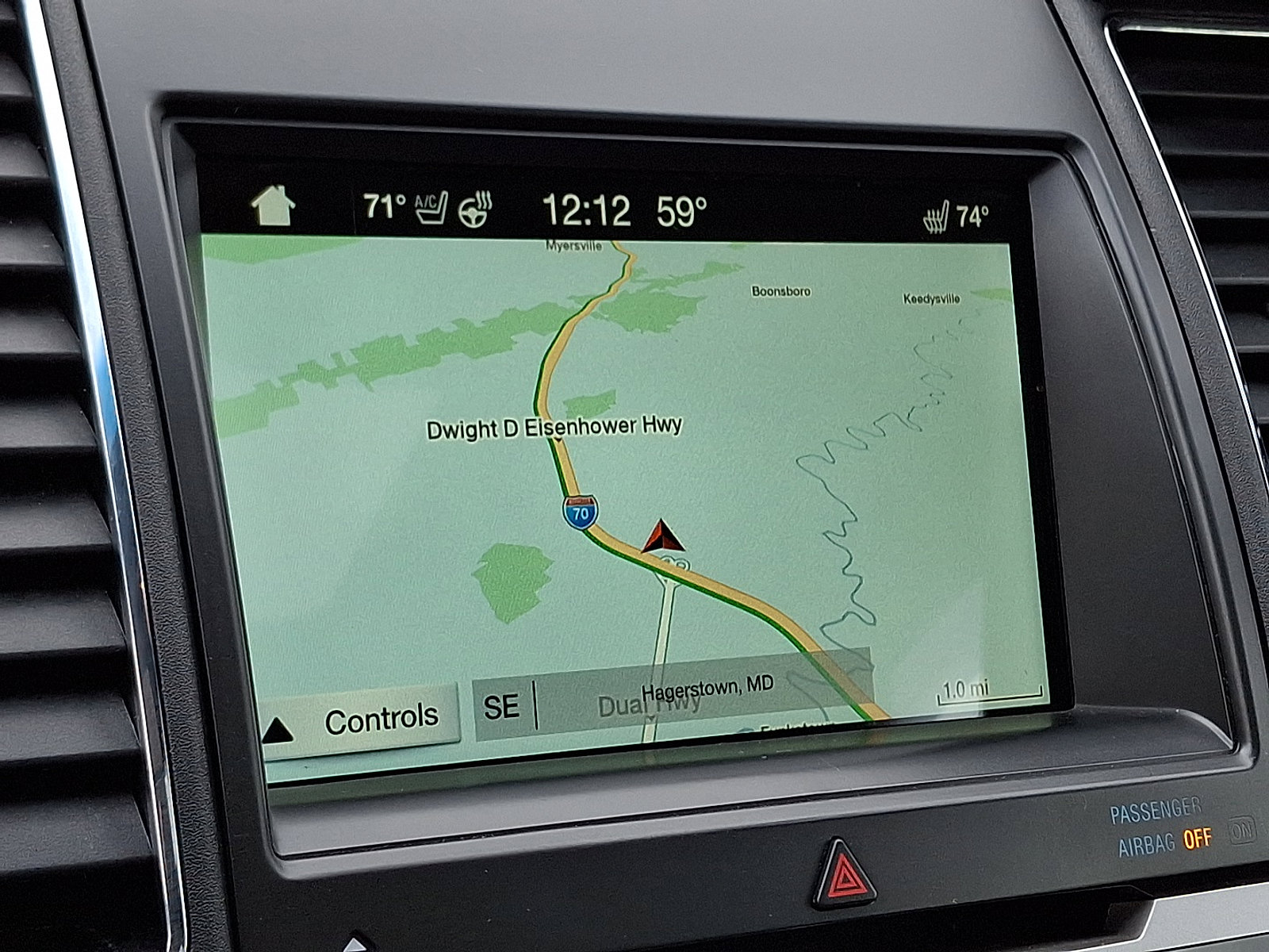 Used 2018 Ford Taurus Limited image 18