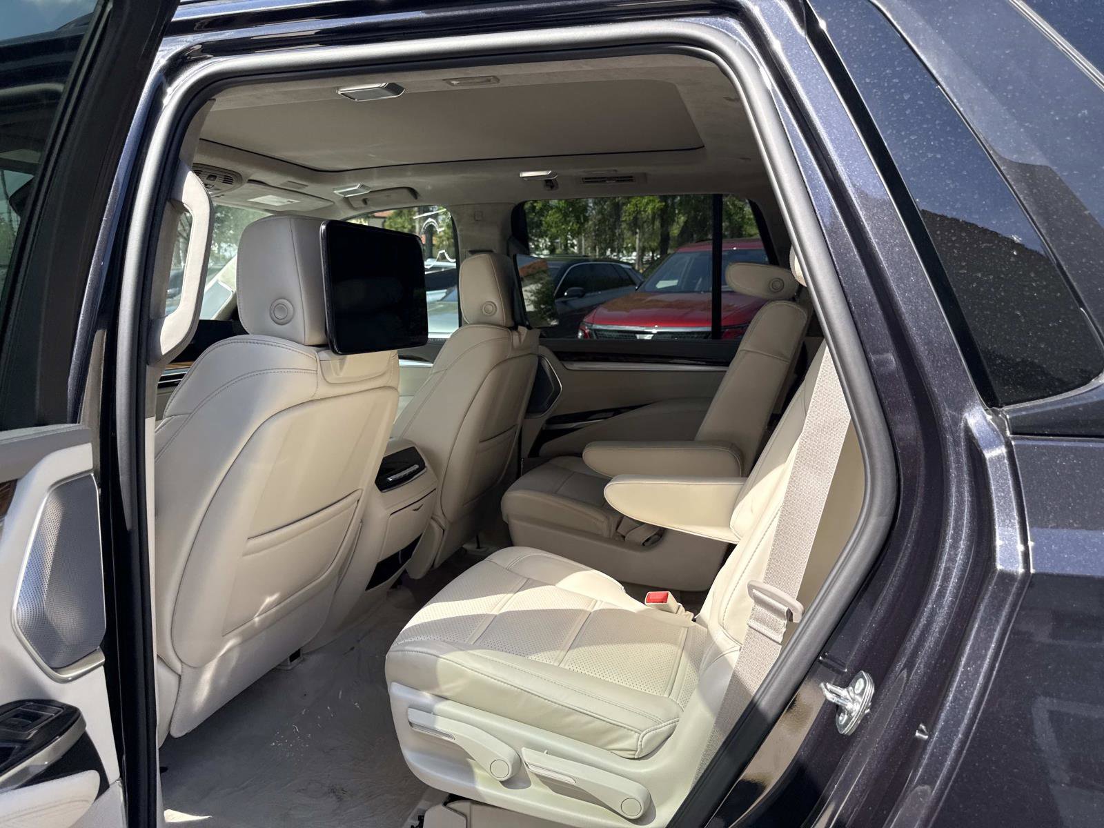 New 2026 Cadillac Escalade Platinum Sport image 16