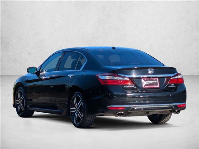 Used 2016 Honda Accord Touring image 8