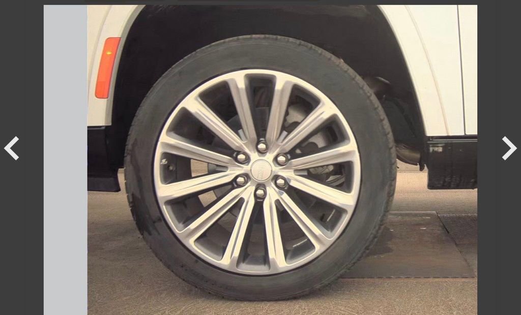 Used 2023 Jeep Grand Wagoneer Series II image 9