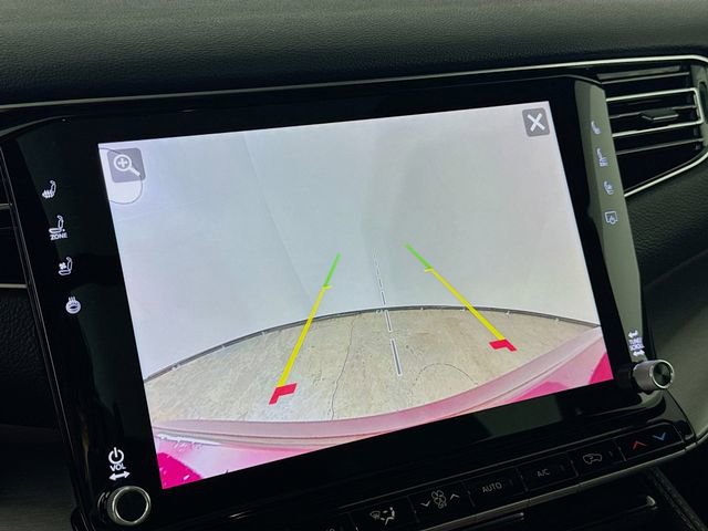 New 2025 Jeep Wagoneer L Series II image 17