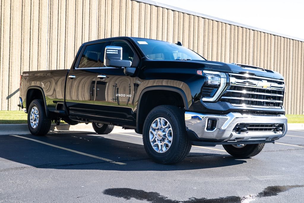 New 2026 Chevrolet Silverado 2500 LTZ image 2