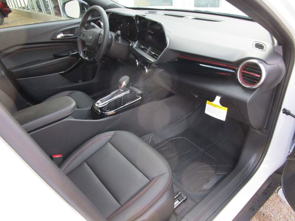 New 2026 Chevrolet Trax RS image 16