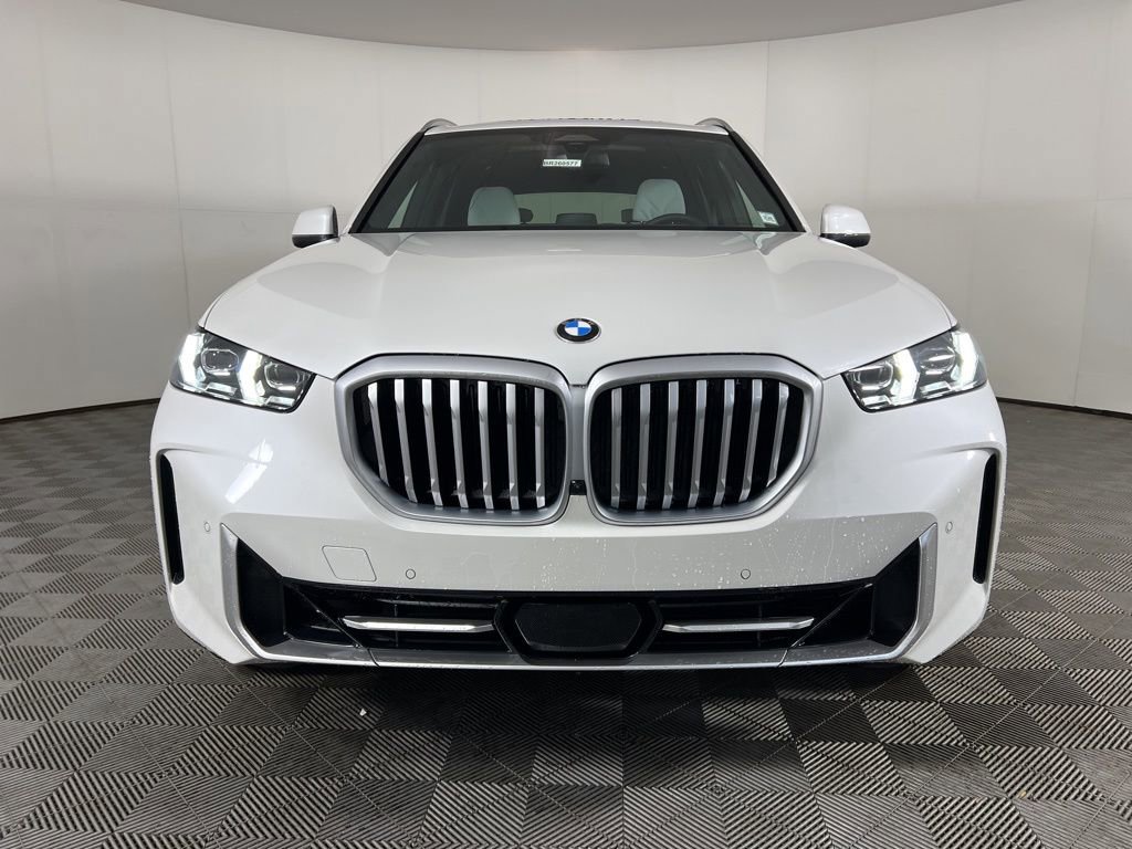 New 2026 BMW X5 xDrive40i w/ Climate Comfort Package image 5