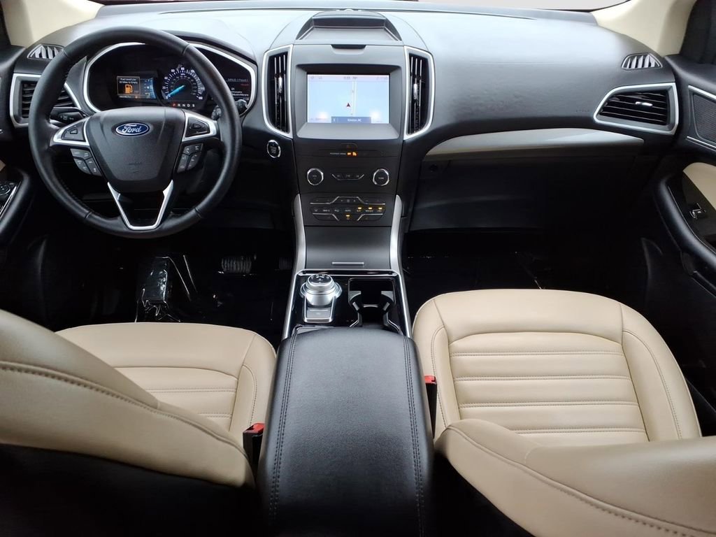 Used 2020 Ford Edge SEL w/ Convenience Package FWD image 12