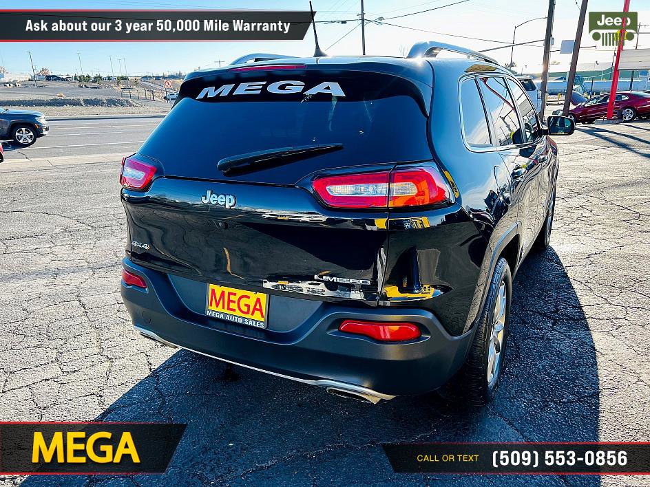 Used 2017 Jeep Cherokee Limited w/ Luxury Group image 12