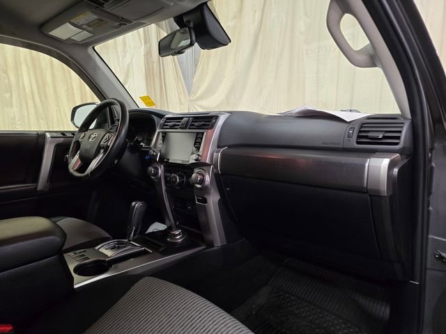 Used 2021 Toyota 4Runner SR5 image 36