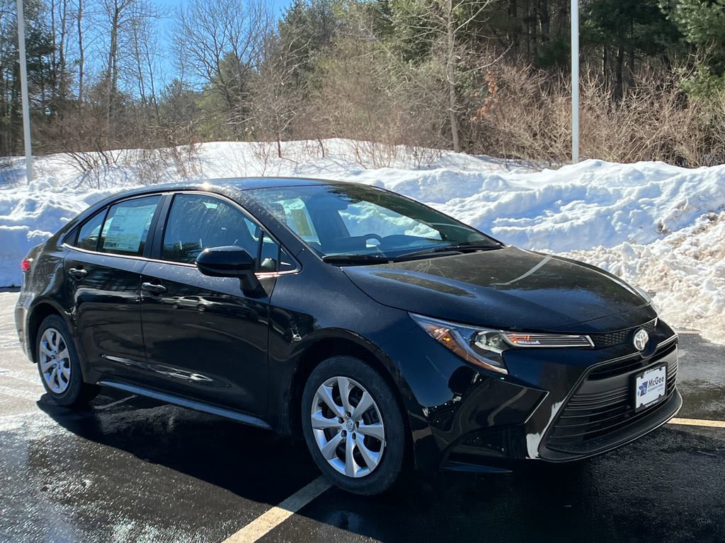 New 2026 Toyota Corolla LE image 6