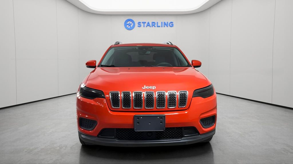 Used 2021 Jeep Cherokee Latitude FWD image 16