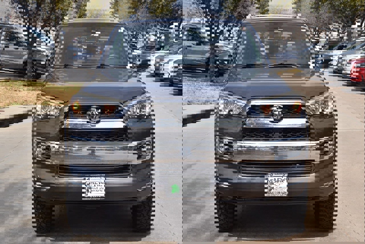 Used 2015 Toyota 4Runner Limited image 3