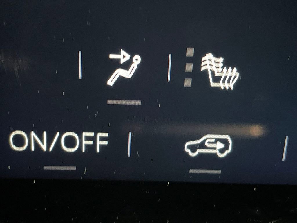 Used 2026 GMC Terrain Elevation image 30