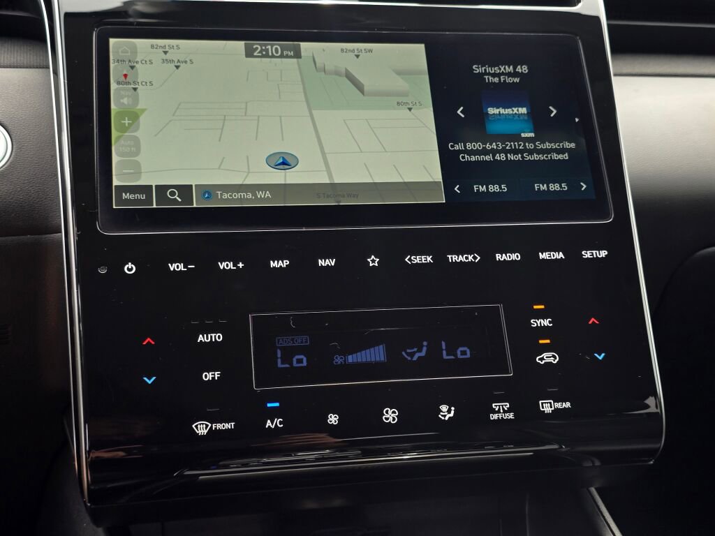 Used 2024 Hyundai Tucson Limited image 26