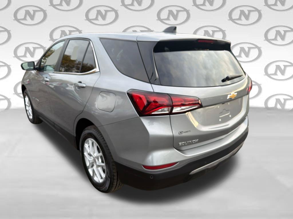Used 2024 Chevrolet Equinox LT AWD/4WD image 12
