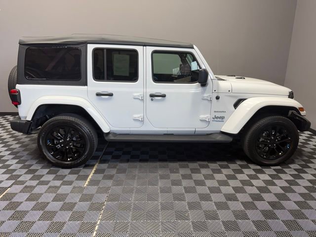 Used 2022 Jeep Wrangler Unlimited Sahara image 7