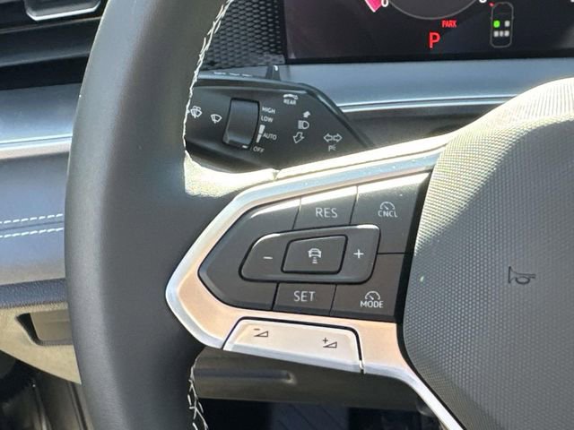 New 2026 Volkswagen Tiguan SE image 16