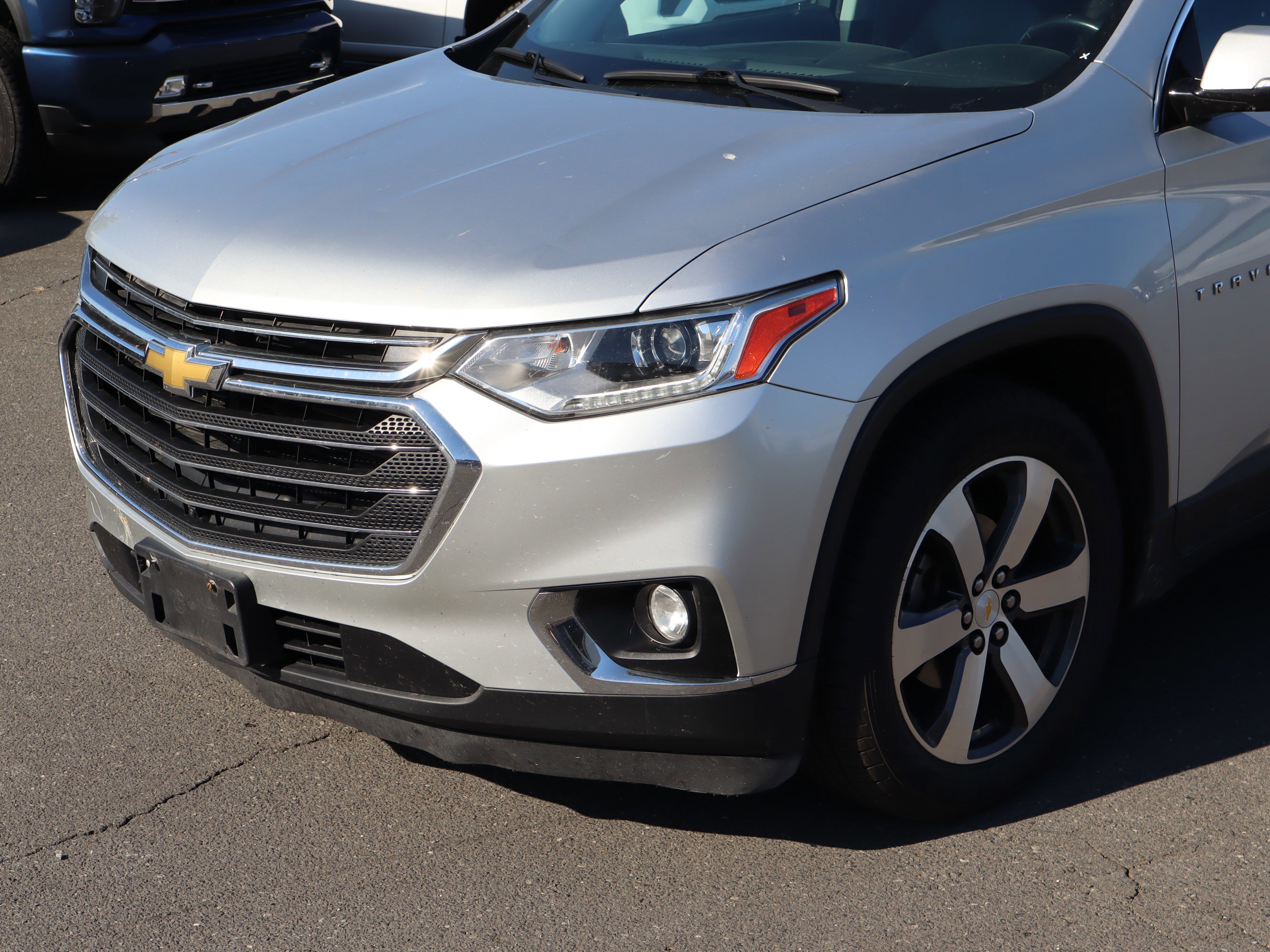 Used 2018 Chevrolet Traverse LT AWD/4WD image 17