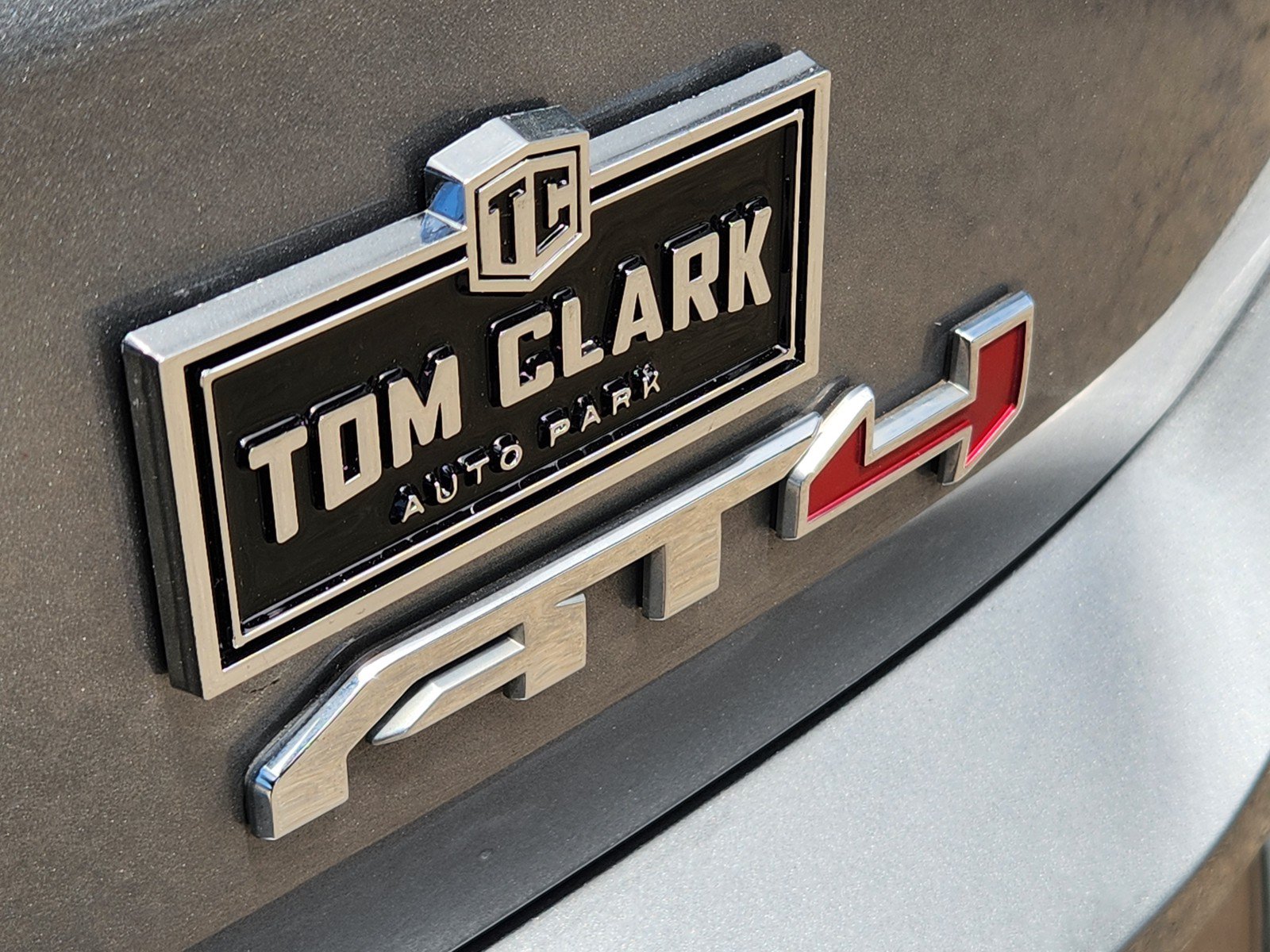 Used 2024 GMC Terrain AT4 w/ Infotainment Package II AWD/4WD image 29